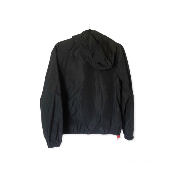 Moncler Asuncion Black Jacket - Picture 3 of 11